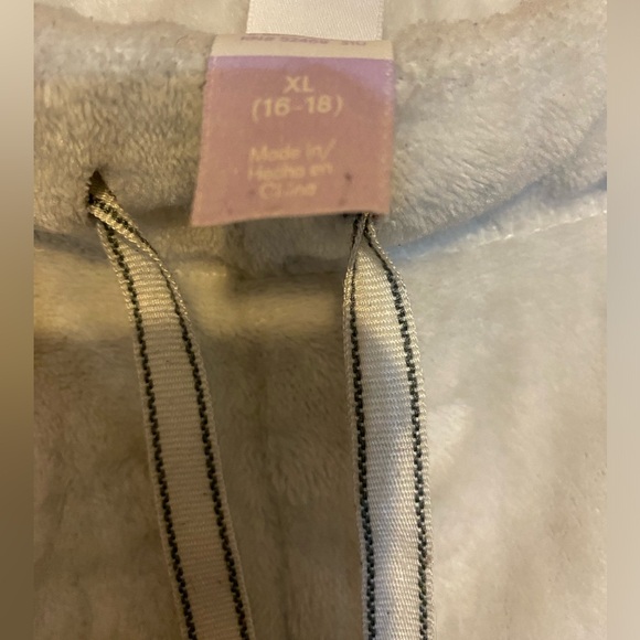 XL Super Soft with pockets PJ pants. soft material on the inside too! - Picture 5 of 8